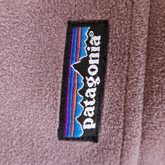 PATAGONIA Women's Jacket - Picture 2 of 5